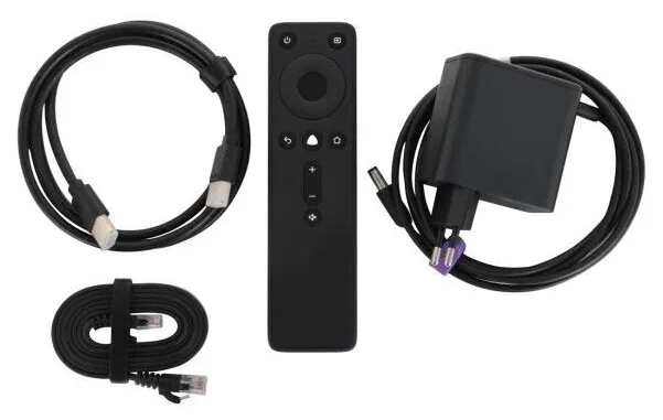 Ağıllı stansiya Yandex Max Black (YNDX-0008) + pult Yandex (YNDX-00401)